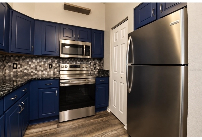 9116 SW 51ST RD #303 Condo photo 5