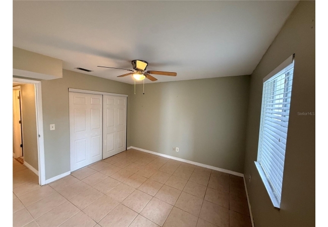 6519 W NEWBERRY RD #305 Condo photo 13