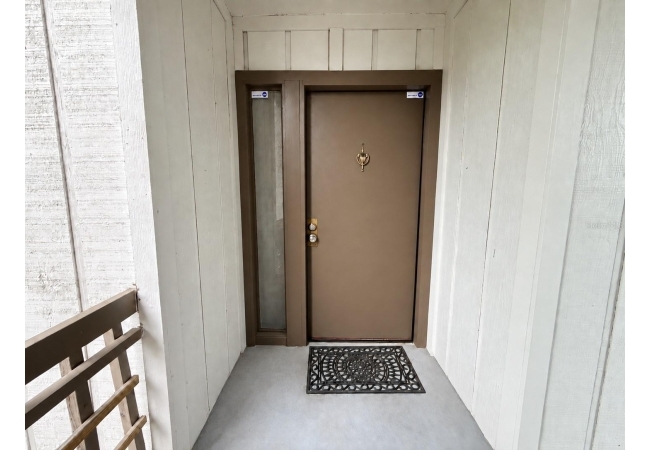 6519 W NEWBERRY RD #305 Condo photo 18