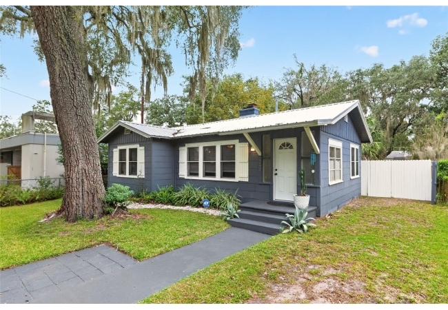 1242 NW 30TH AVE House photo 1