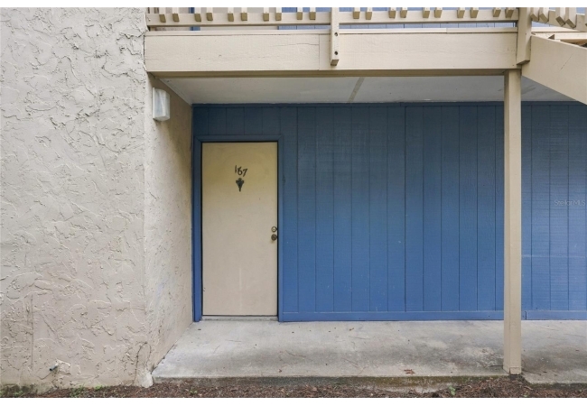 2811 SW ARCHER RD #T167 Condo photo 2