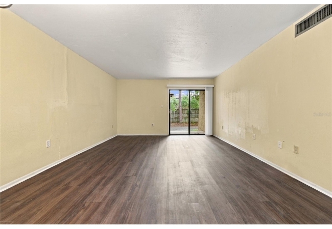 2811 SW ARCHER RD #T167 Condo photo 5