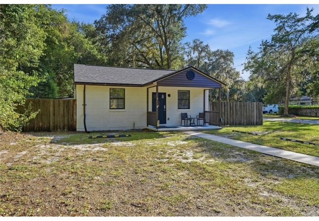 825 NW 19TH AVE House photo 4