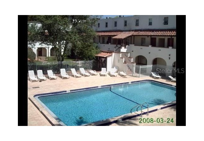 914 SW 8TH AVE #53 Condo photo 3