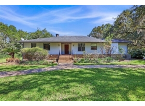 8325 SW 43RD TER