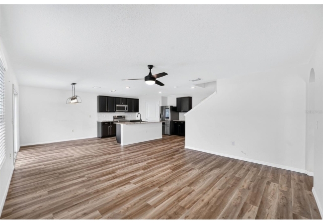 879 NW 251ST DR House photo 10