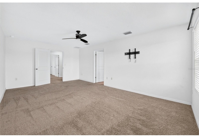 879 NW 251ST DR House photo 18