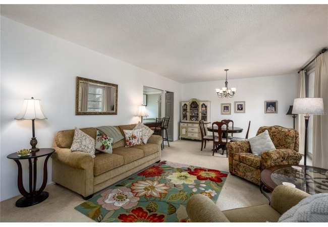 1717 NW 23RD AVE #2E Condo photo 8