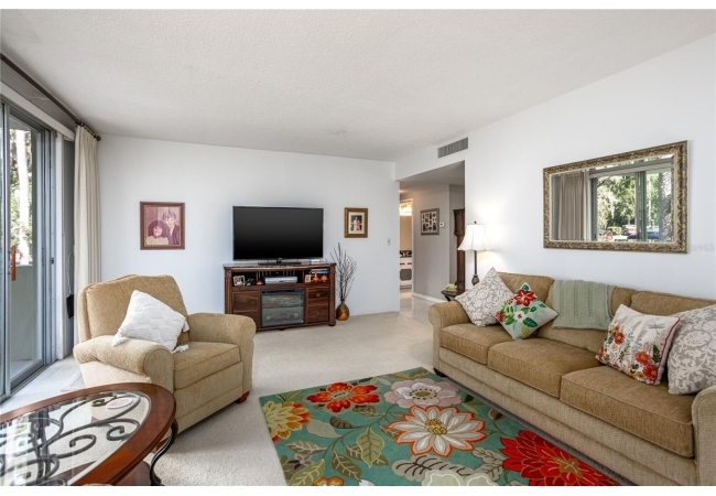 1717 NW 23RD AVE #2E Condo photo 9