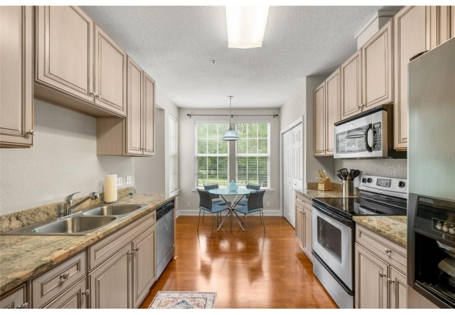 4715 SW 91ST DR #201 Condo photo 5