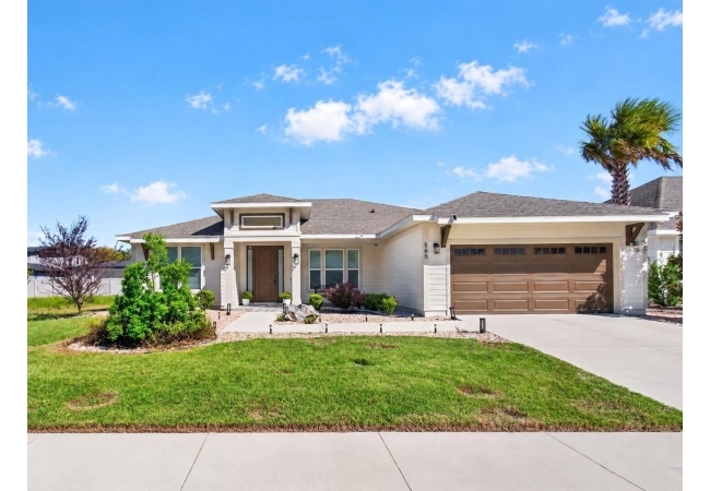 565 SW 145TH DR House photo 1