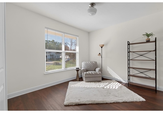 565 SW 145TH DR House photo 35