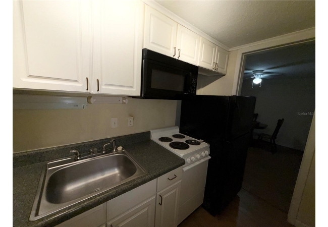 2490 SW 14TH DR #11 Condo photo 11