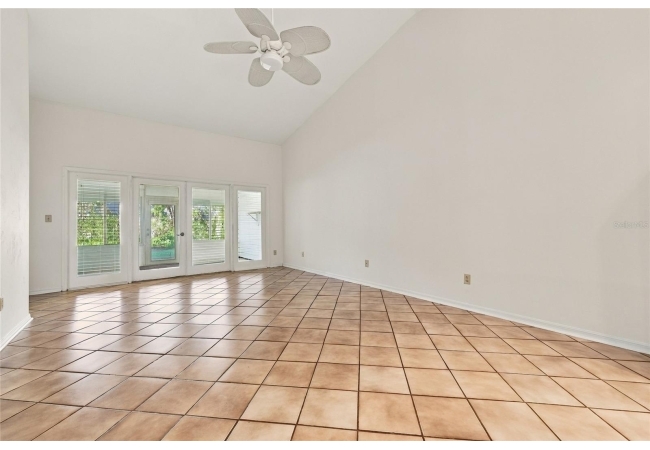 916 NW 124TH DR Condo photo 6