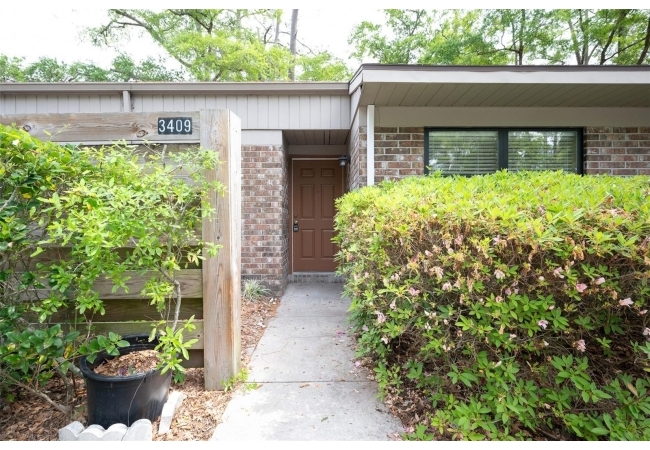 3409 NW 52ND TER Condo photo 1