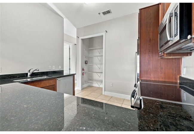 230 SW 2ND AVE #404 Condo photo 15