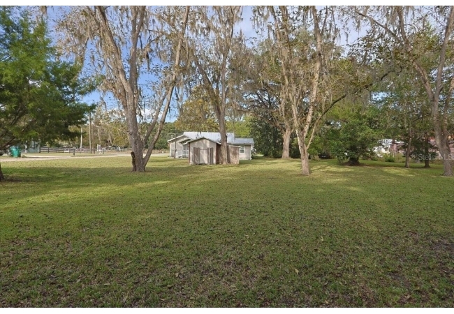 24683 W US HIGHWAY 27 House photo 33