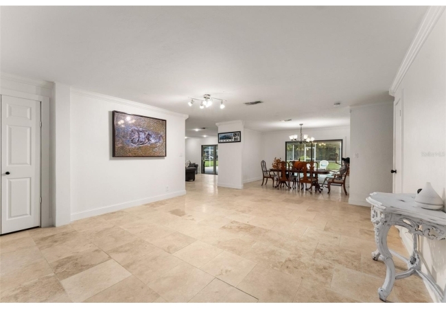 5609 NW 53RD CT House photo 5