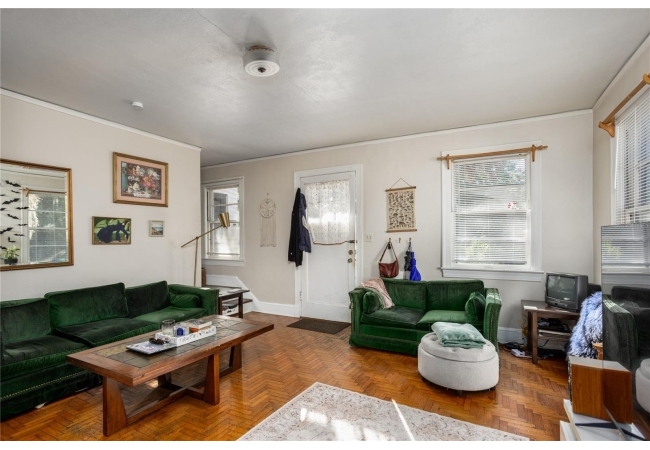 213 NE BLVD BLVD #213-215 House photo 19