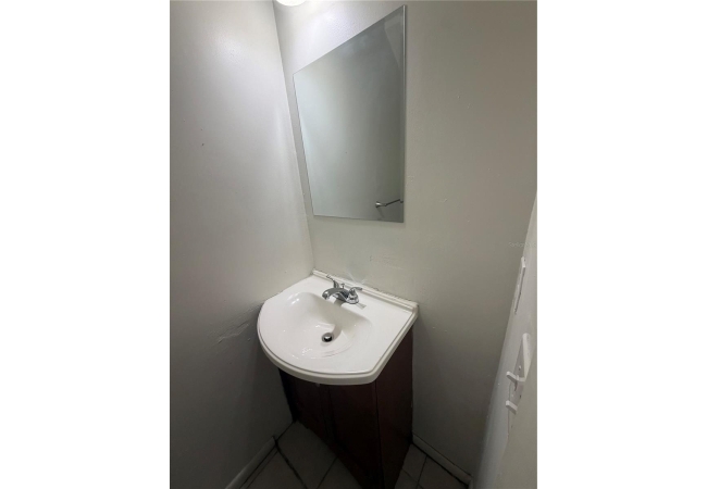 7034 SW 17TH PL Condo photo 6