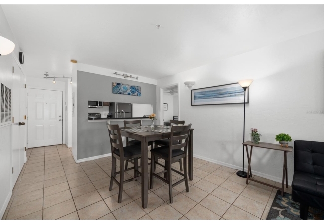 4000 SW 23RD ST #6-303 Condo photo 4