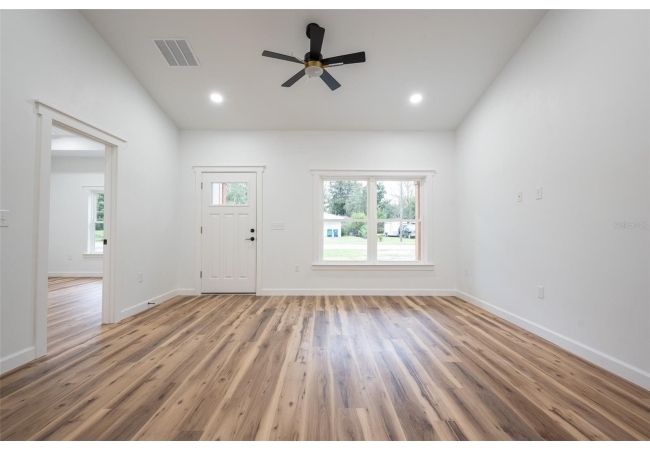 26567 SW 4TH AVE House photo 6
