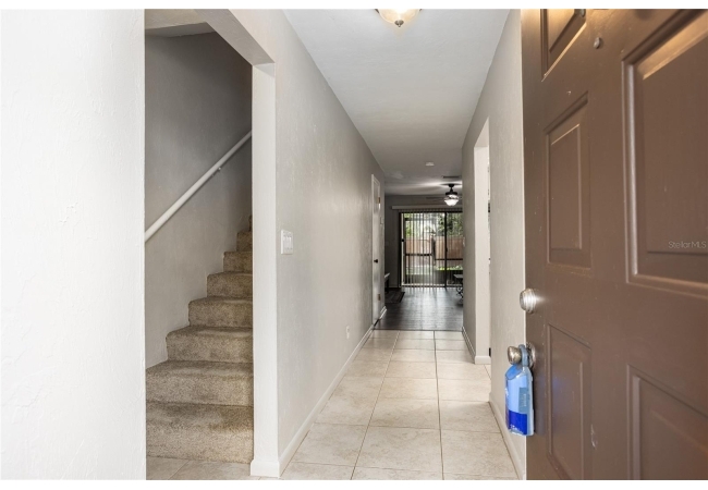 2635 SW 35TH PL #902 Condo photo 2