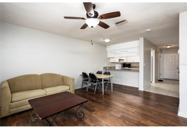 2635 SW 35TH PL #902 Condo photo 12