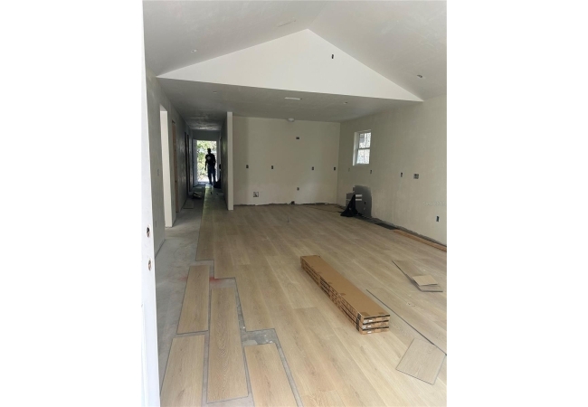 2014 NE 3RD PL House photo 3