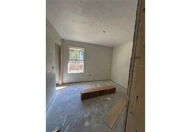 2014 NE 3RD PL House photo 6