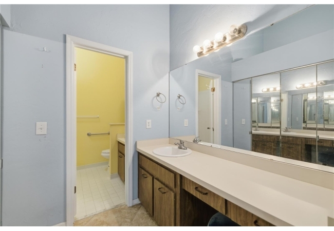 832 SW 50TH WAY Condo photo 22