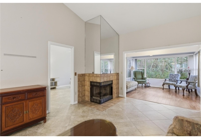 832 SW 50TH WAY Condo photo 10
