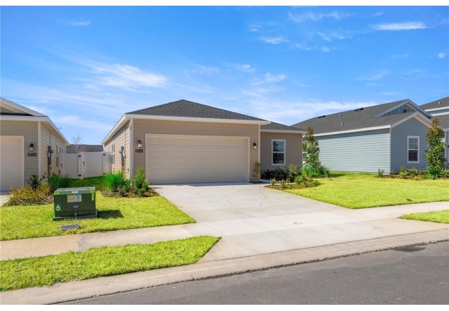 14304 NW CONVERGENCE BLVD House photo 1