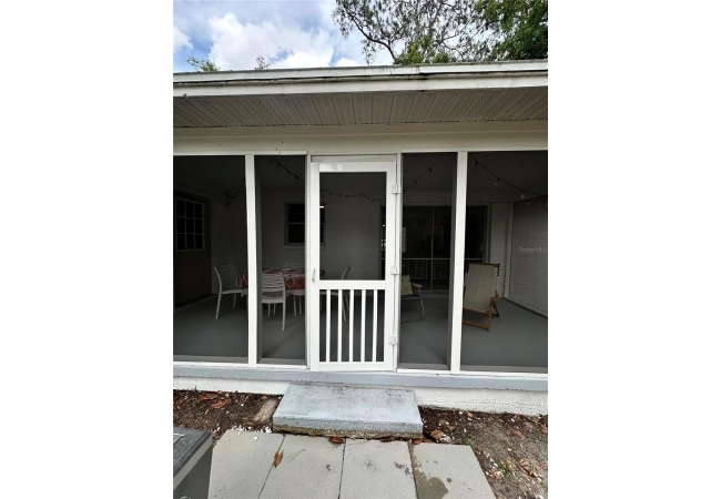 1000 NW 39TH DR House photo 17