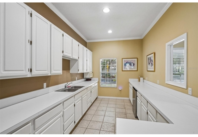 10000 SW 52ND AVE #G38 Condo photo 25