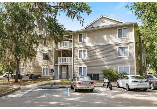 4000 SW 23RD ST #4-102 Condo photo 1