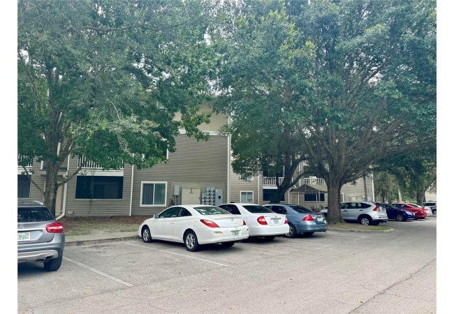 4000 SW 23RD ST #4-102 Condo photo 2
