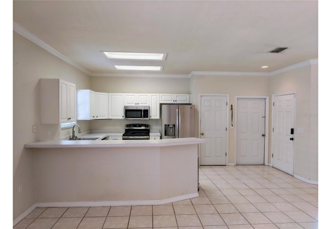 4807 NW 78 RD House photo 10