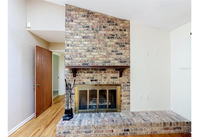 3944 NW 40TH CT House photo 27