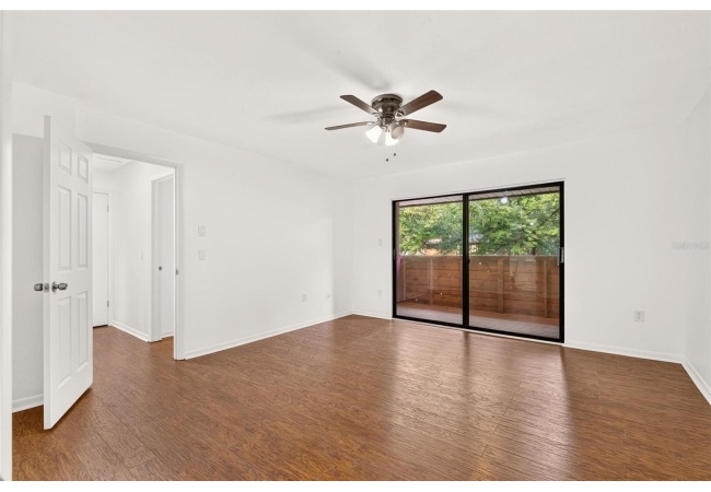 4327 SW 67TH TER Condo photo 34
