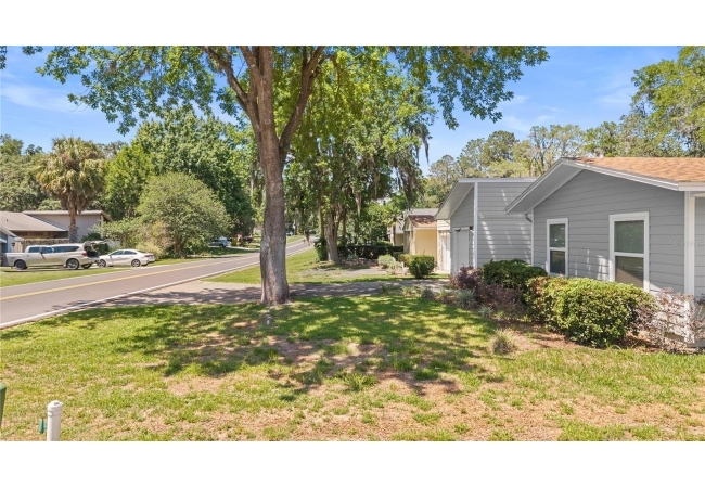 11801 NW 72ND TER House photo 4