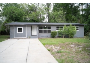 1015 SE 10TH TER