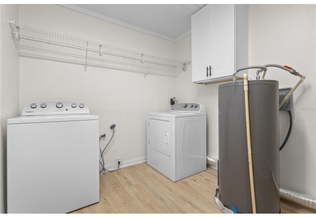 209 SE 47TH ST House photo 32