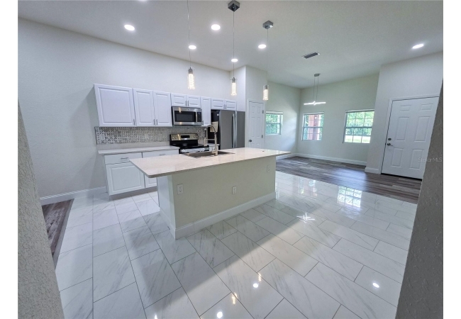 5030 SW 63RD CT House photo 8