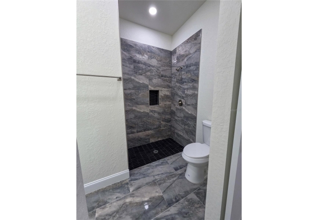 5030 SW 63RD CT House photo 14