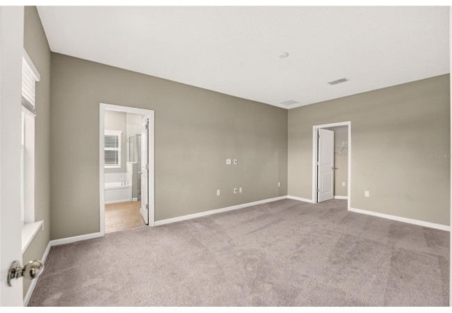 13559 NW CONVERGENCE BLVD House photo 23