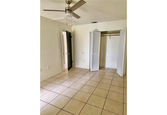 3507 NW 21ST DR Condo photo 11