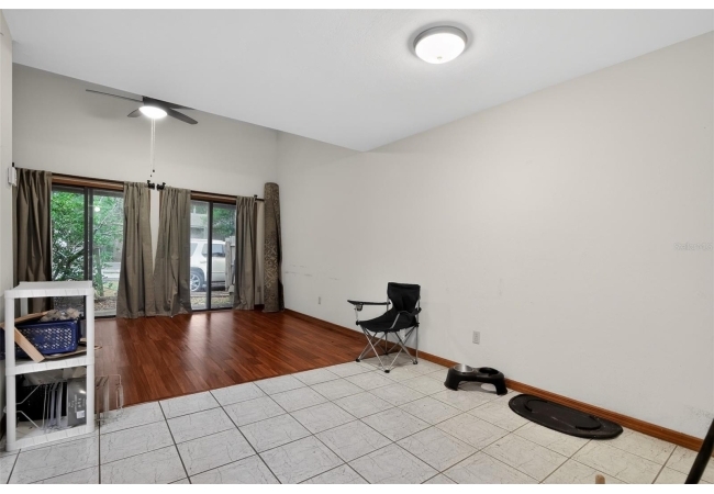 7200 SW 8TH AVE #B14 Condo photo 9