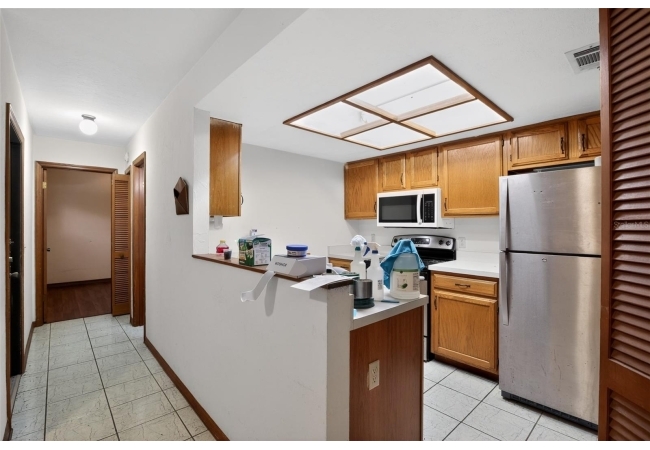 7200 SW 8TH AVE #B14 Condo photo 14