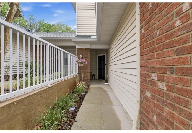 13200 W NEWBERRY RD #F30 Condo photo 3